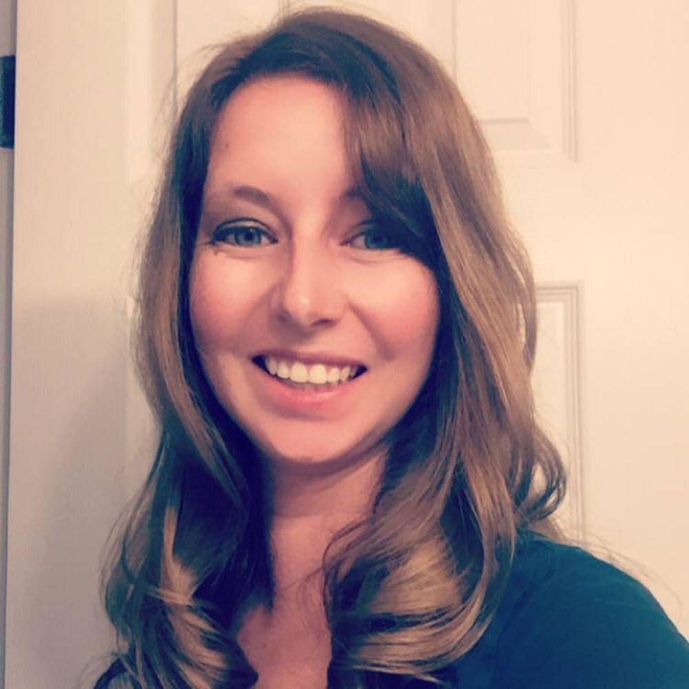 Meet your Posher, Courtney